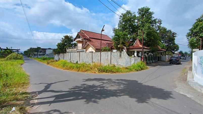 dijual tanah jl ukrim sleman