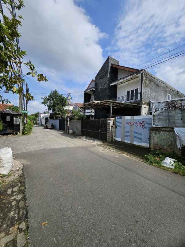 dijual tanah jln meruya selatan kec