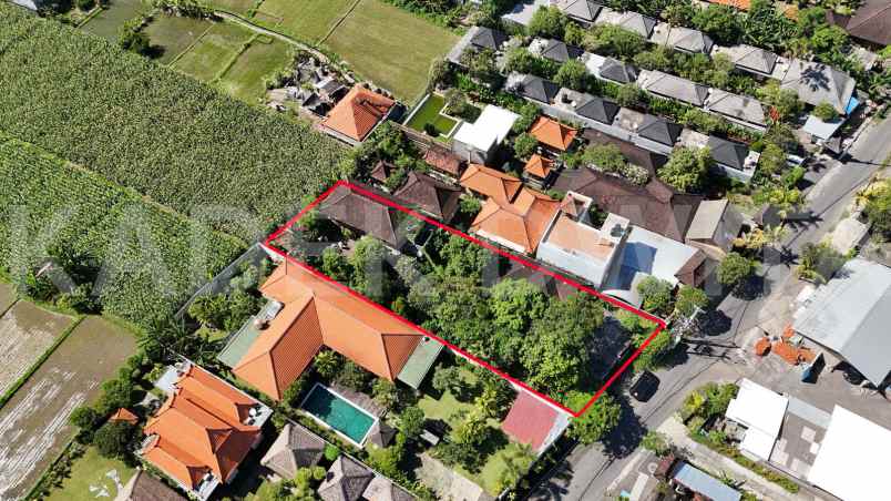 dijual tanah pantai gumicik ketewel