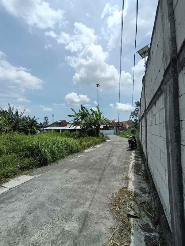 dijual tanah stadion maguwoharjo