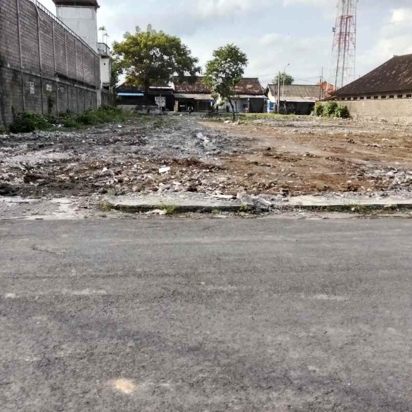 dijual tanah ubung