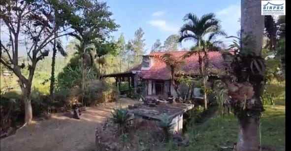 dijual villa bojong