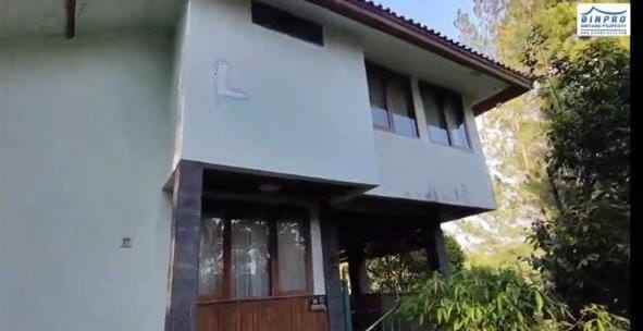 dijual villa bojong