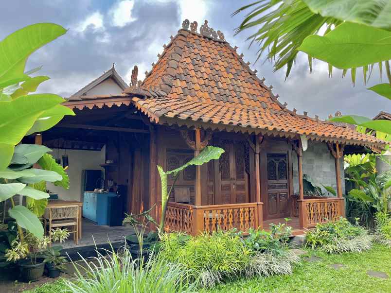 dijual villa di ubud singakerta gianyar bali