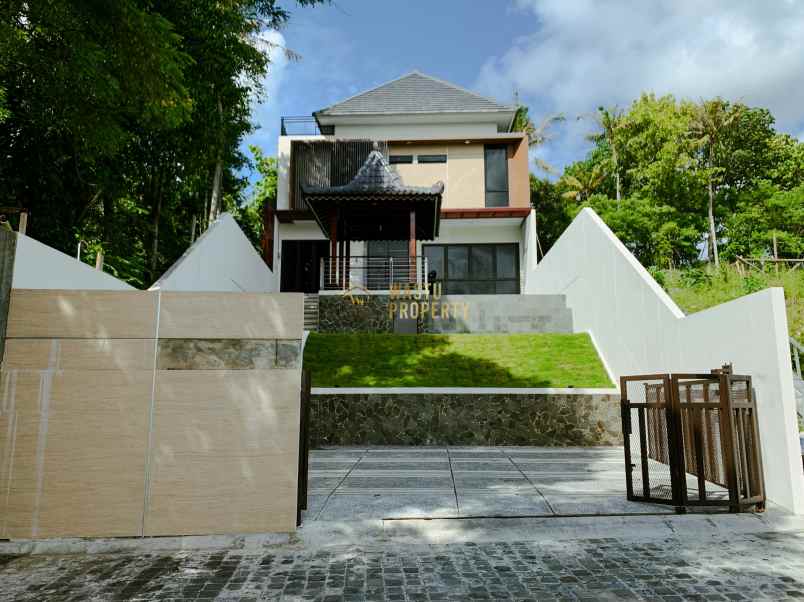 dijual villa gedongan bangunjiwo