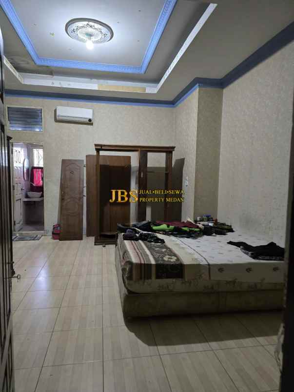 dijual villa jalan titi papan sei kambing d