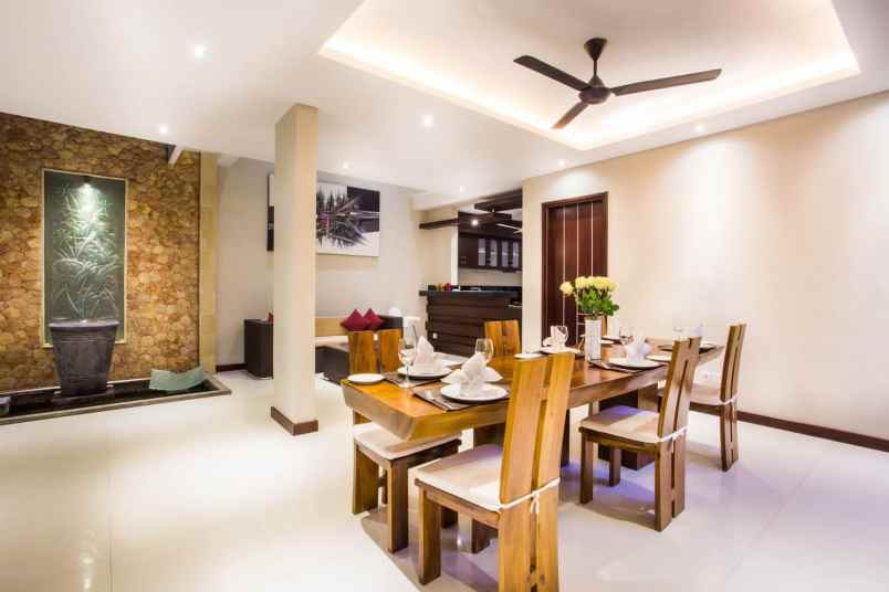 dijual villa lantai 2 jimbaran bali