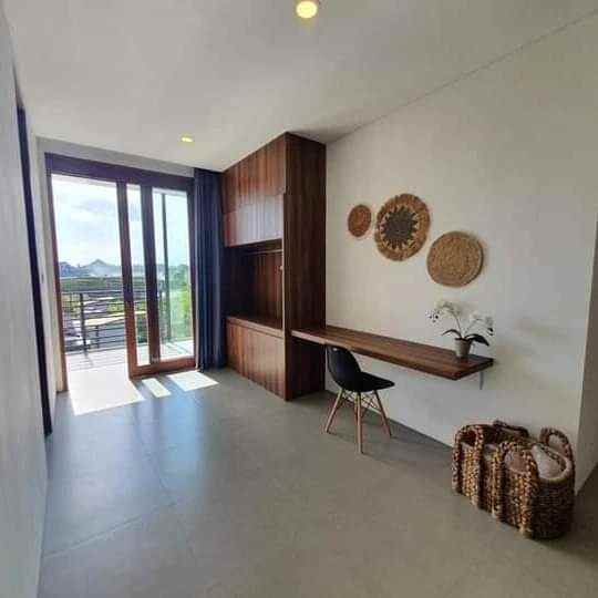 dijual villa lantai 2 lokasi canggu brawa