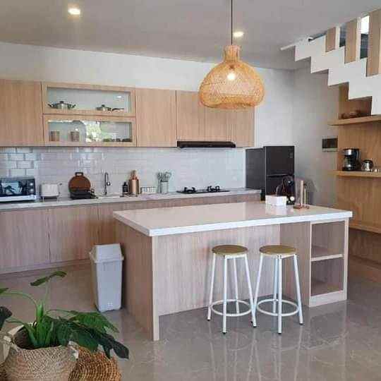 dijual villa lantai 2 lokasi canggu brawa