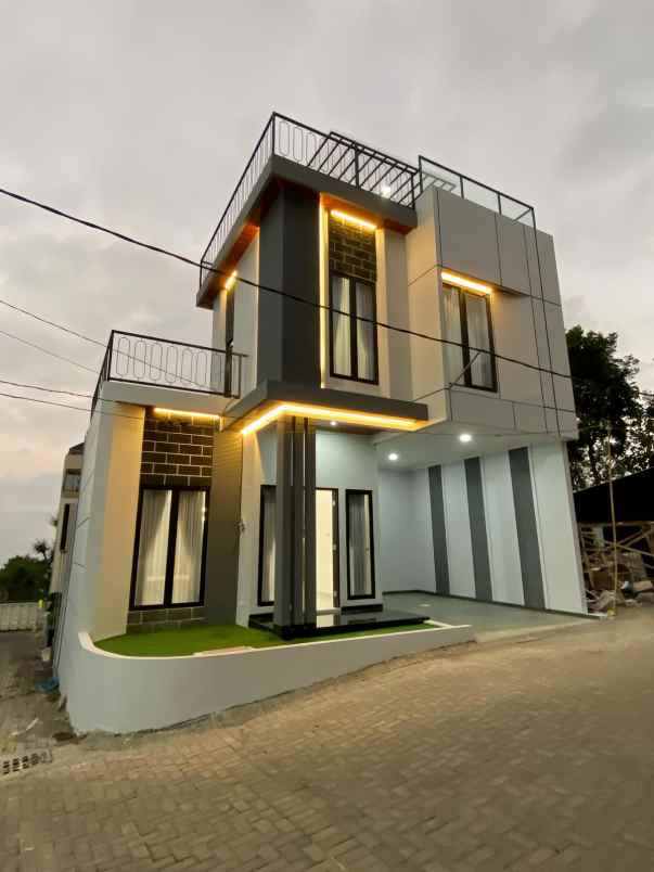 dijual villa ngaglik