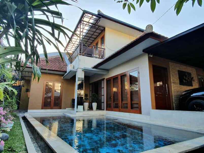 dijual villa sanur kauh