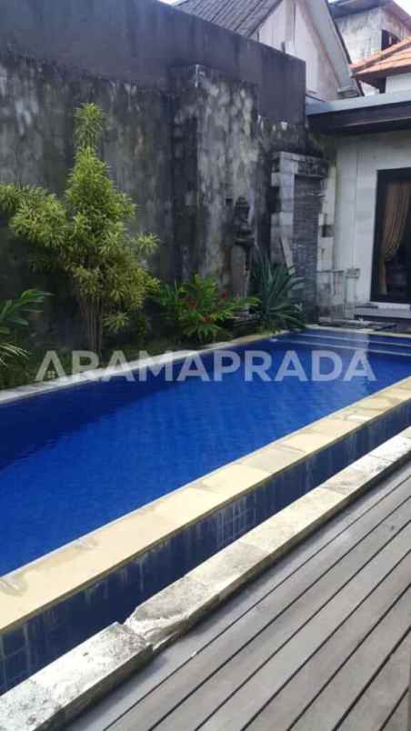 dijual villa seminyak