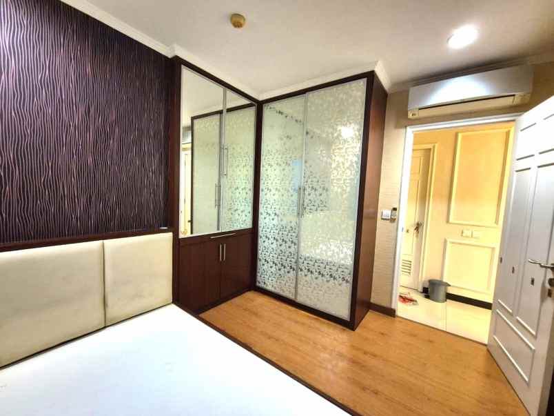 disewakan apartemen apt french walk moi kelapa