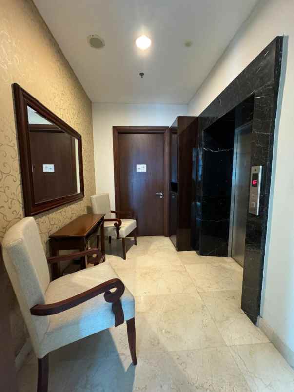 disewakan apartemen essence darmawangsa