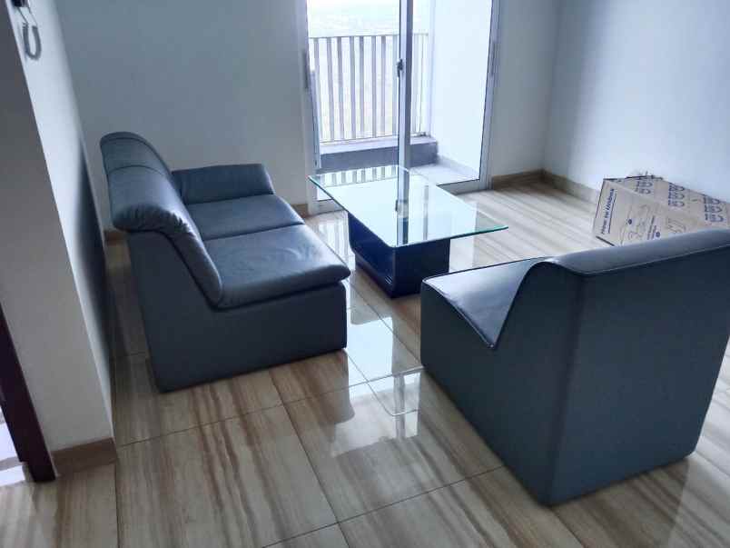 disewakan apartemen grand sungkono lagoon lantai 37