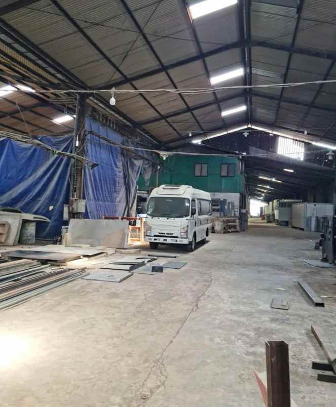 disewakan gudang di gresik