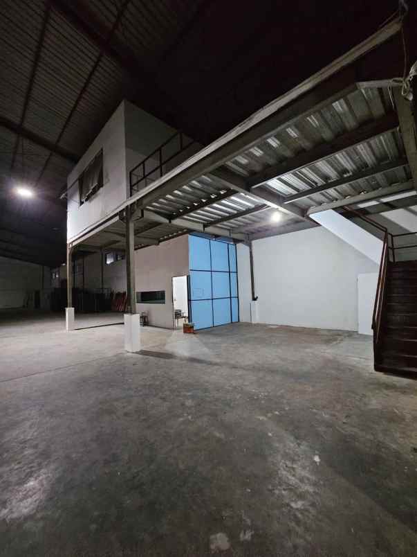 disewakan gudang di gresik
