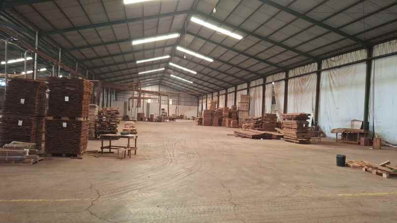 disewakan gudang di kepatihan gresik