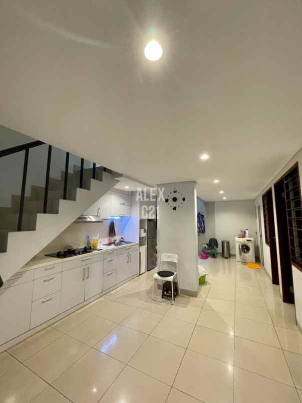 disewakan rent rumah di cilandak jakarta selatan