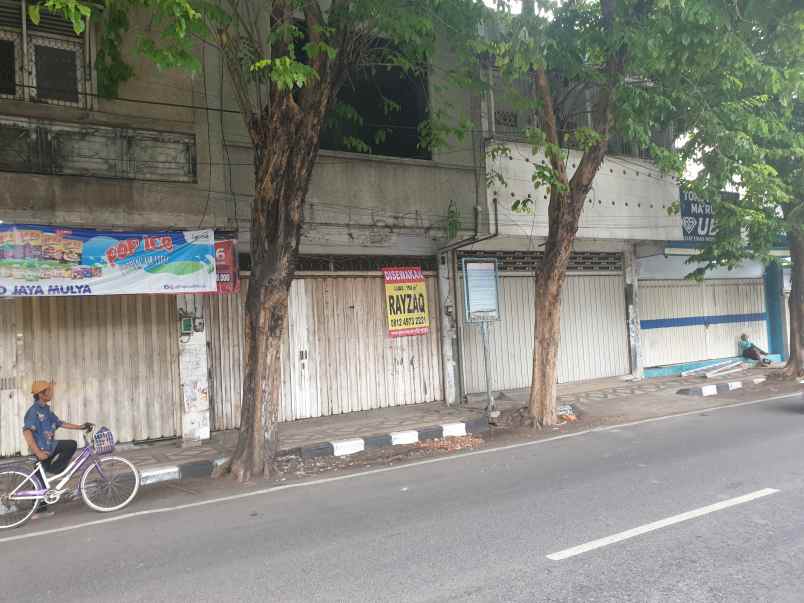 disewakan ruko gudang kantor jalan raya sukarno hatta