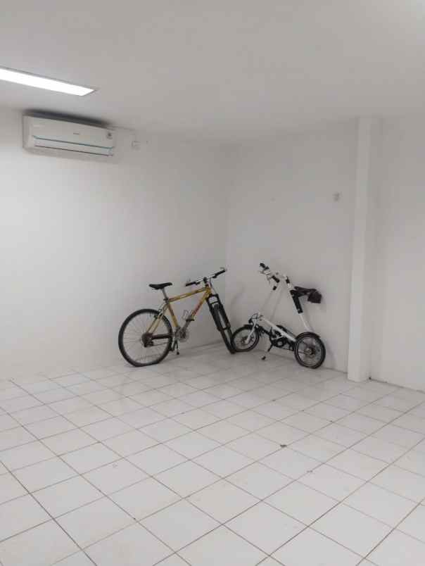 disewakan ruko gudang kantor menteng dalam