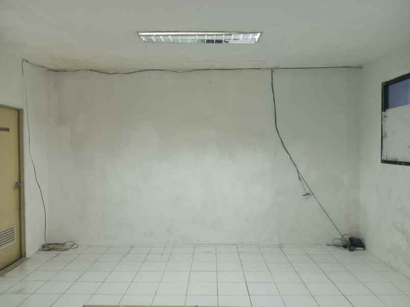 disewakan ruko gudang kantor menteng dalam