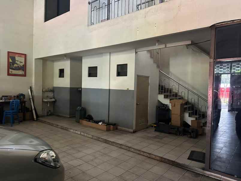 disewakan ruko gudang kantor raya ngagel