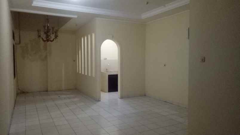 disewakan rumah cirendeu