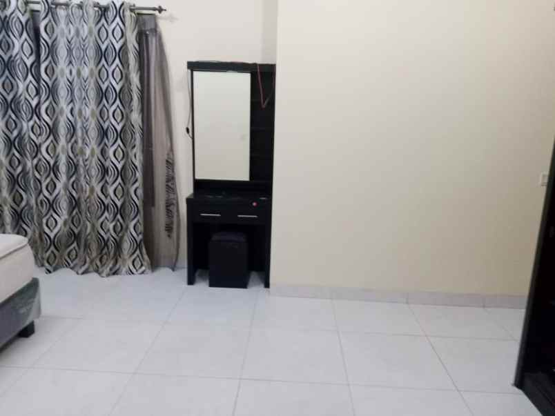 disewakan rumah cluster alamanda jakarta