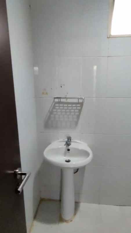 disewakan rumah cluster mississippi jgc