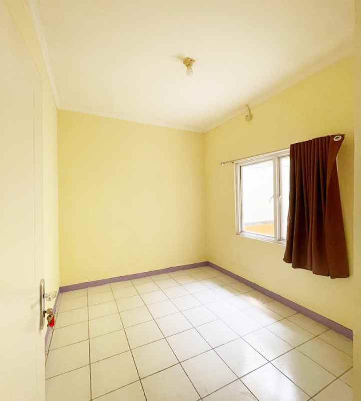 disewakan rumah cluster taman sakura m4