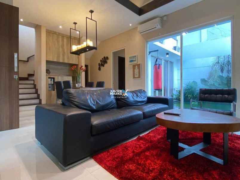 disewakan rumah forest mansion