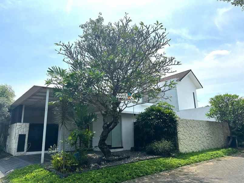 disewakan rumah forest mansion