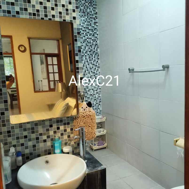 disewakan rumah fully furnished di senopati rawa barat