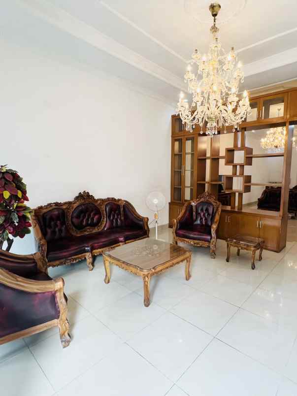 disewakan rumah jl muncang no 54 b lagoa