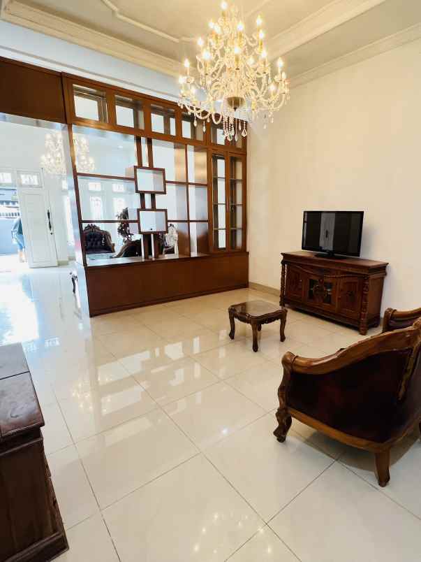 disewakan rumah jl muncang no 54 b lagoa