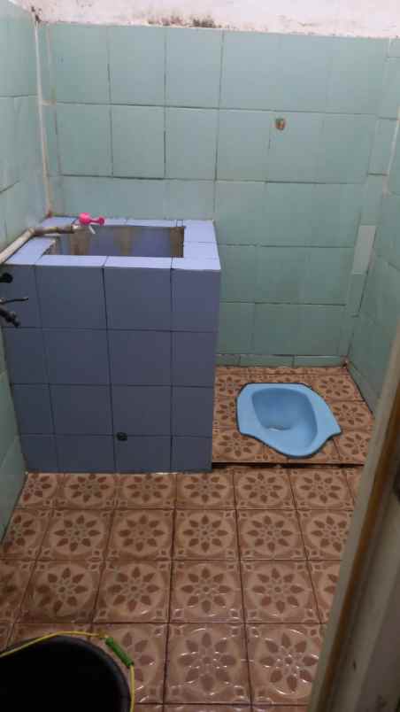 disewakan rumah jl pisangan baru tengah 2