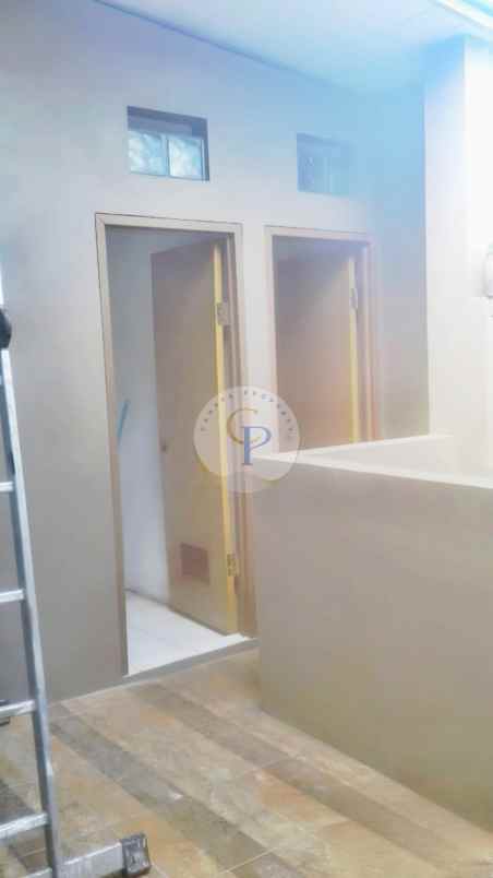 disewakan rumah jln sadang asri inhoftank