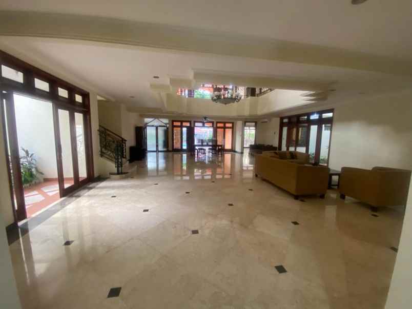 disewakan rumah lebak bulus cilandak barat