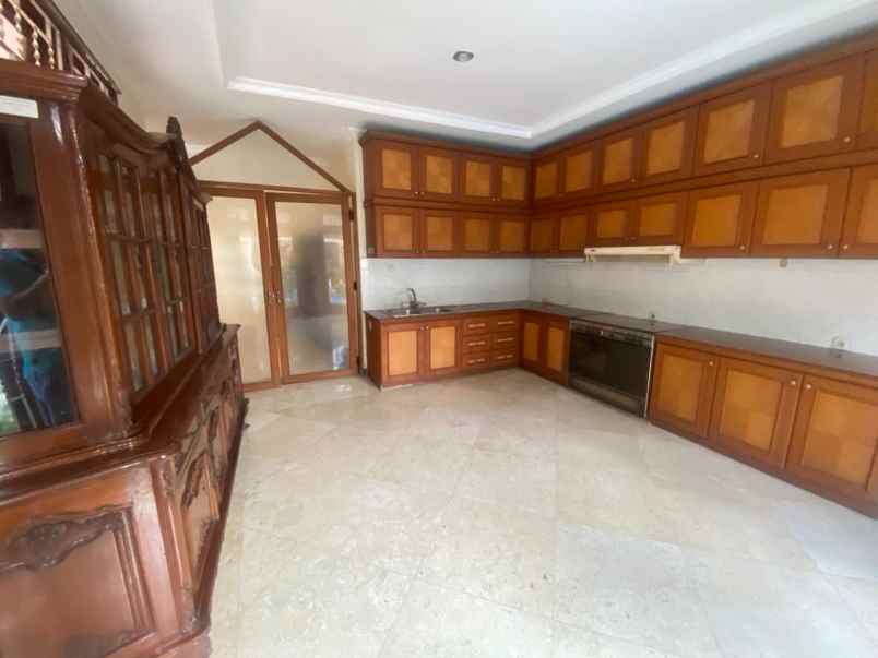 disewakan rumah lebak bulus cilandak barat