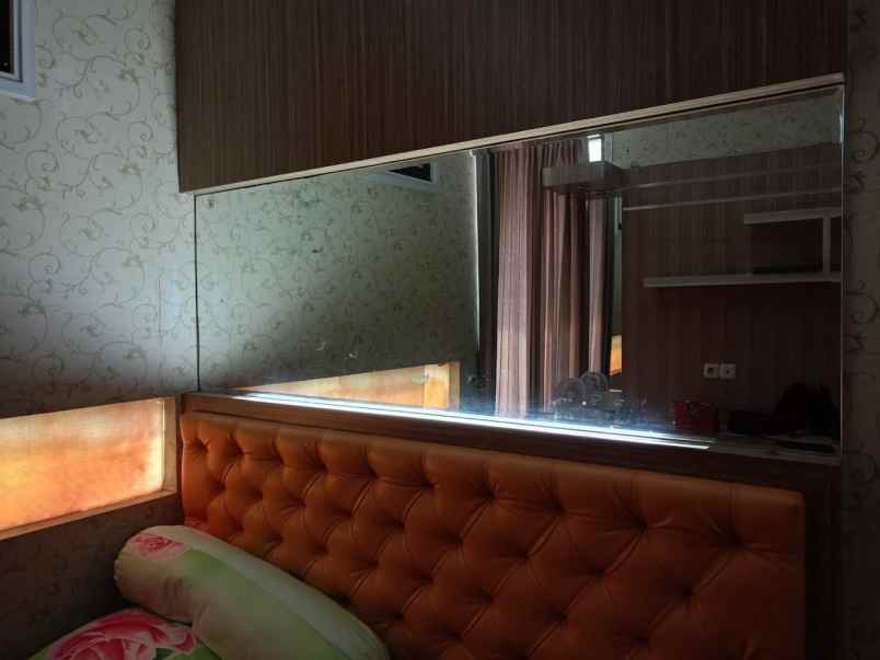 disewakan rumah pantai mentari