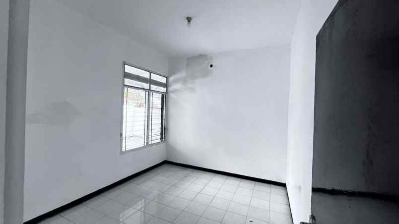 disewakan rumah rungkut asri