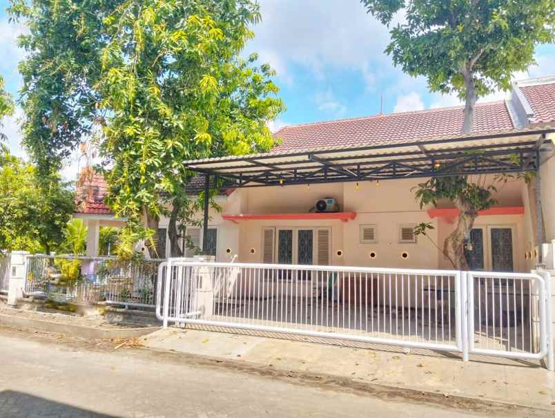 disewakan rumah rungkut mapan tengah surabaya