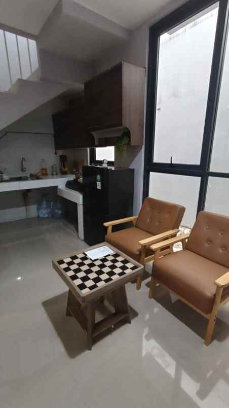 disewakan rumah serenade royal residence