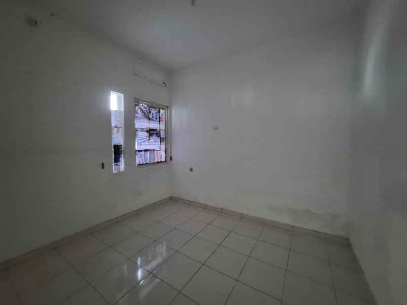 disewakan rumah suvarna sutera cluster fedora