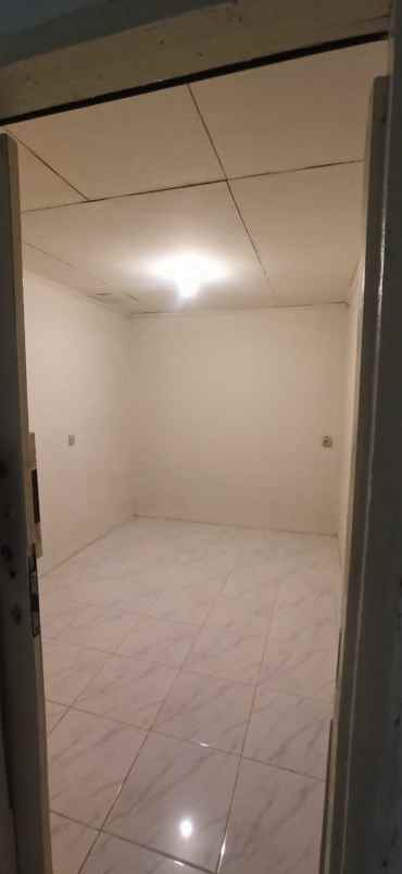 disewakan rumah villa mutiara gading