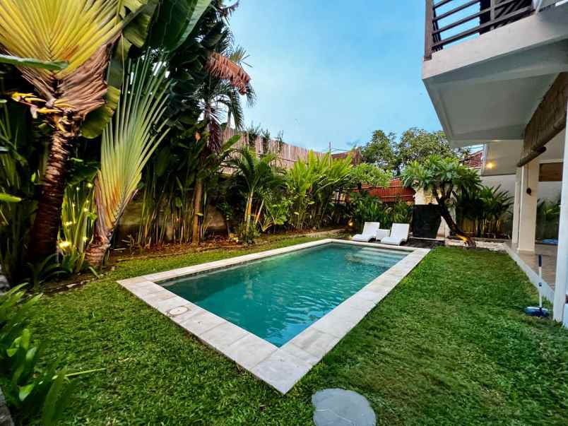 disewakan villa jalan bidadari seminyak