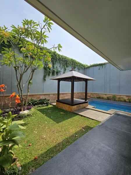 for sale 4br balinese odern