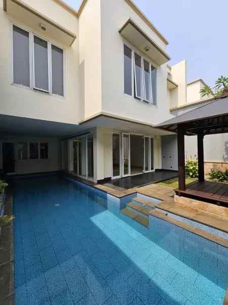 for sale 4br balinese odern