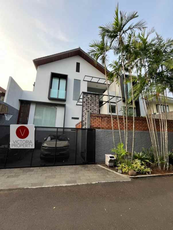 for sale rumah mewah private pool lebak bulus